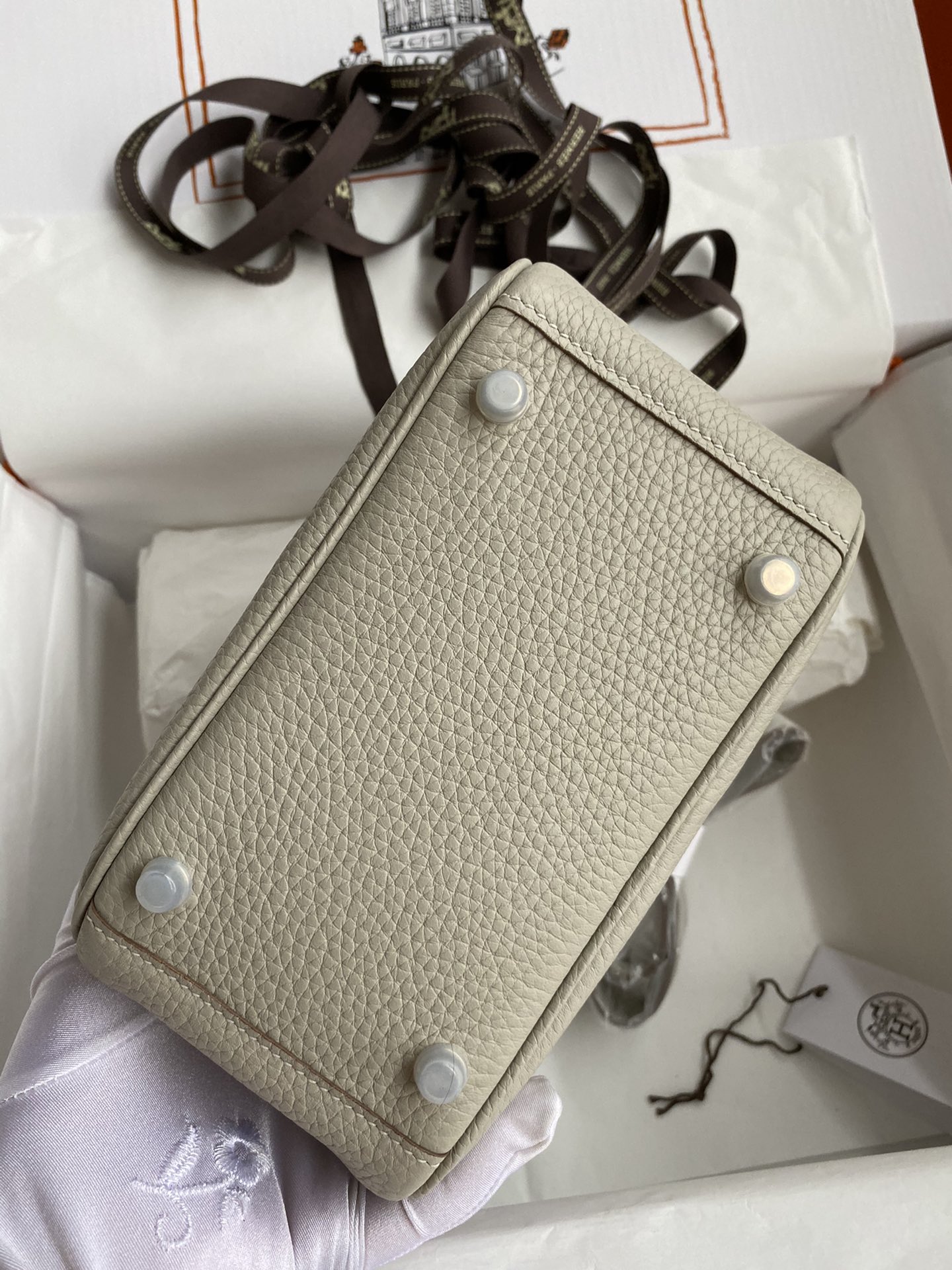 Hermes Mini Lindy 19cm Handbag Shoulder Bag In Pearl Grey Clemence Leather